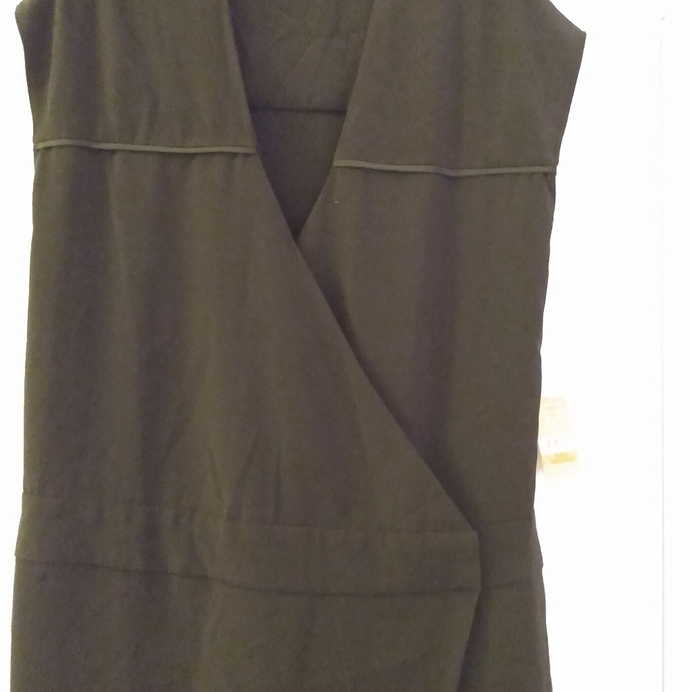 Dress - Picture 4 of 7